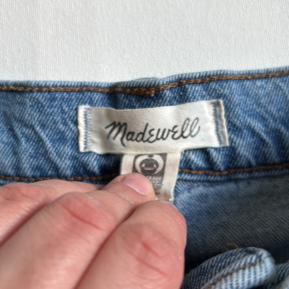 Madewell High Rise Denim Shorts Light/Med Wash - 25 - Picture 3 of 6